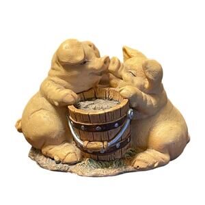 Pigs Over a Bucket by Russ Berrie 1987 Resin #14138 2" Tall